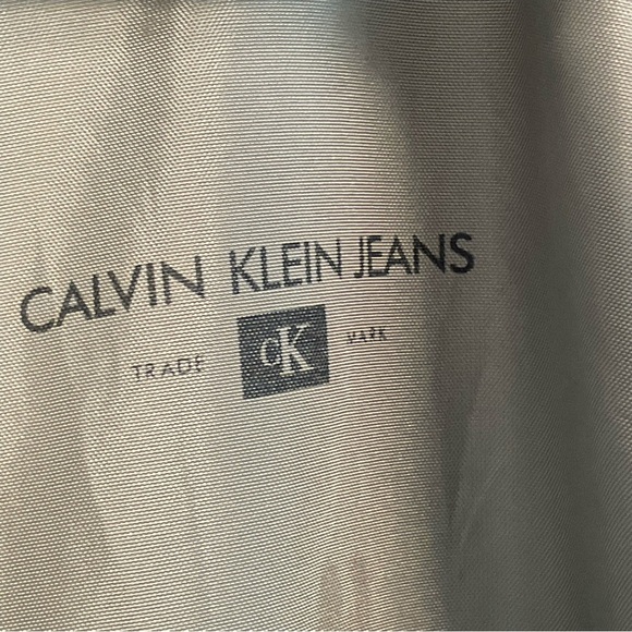 Calvin Klein Jeans Men’s XL Hooded, Full Zip, M. Anorak Gray Jacket - Picture 4 of 16